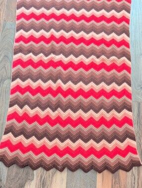 NEW Handmade Chevron Crochet Afghan Throw Blanket